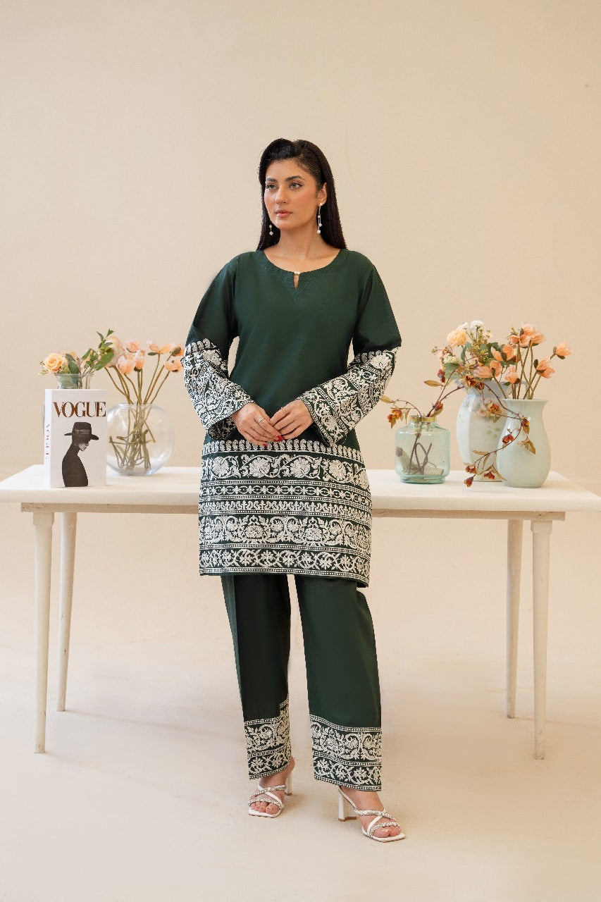 zareen | By Ainoor
