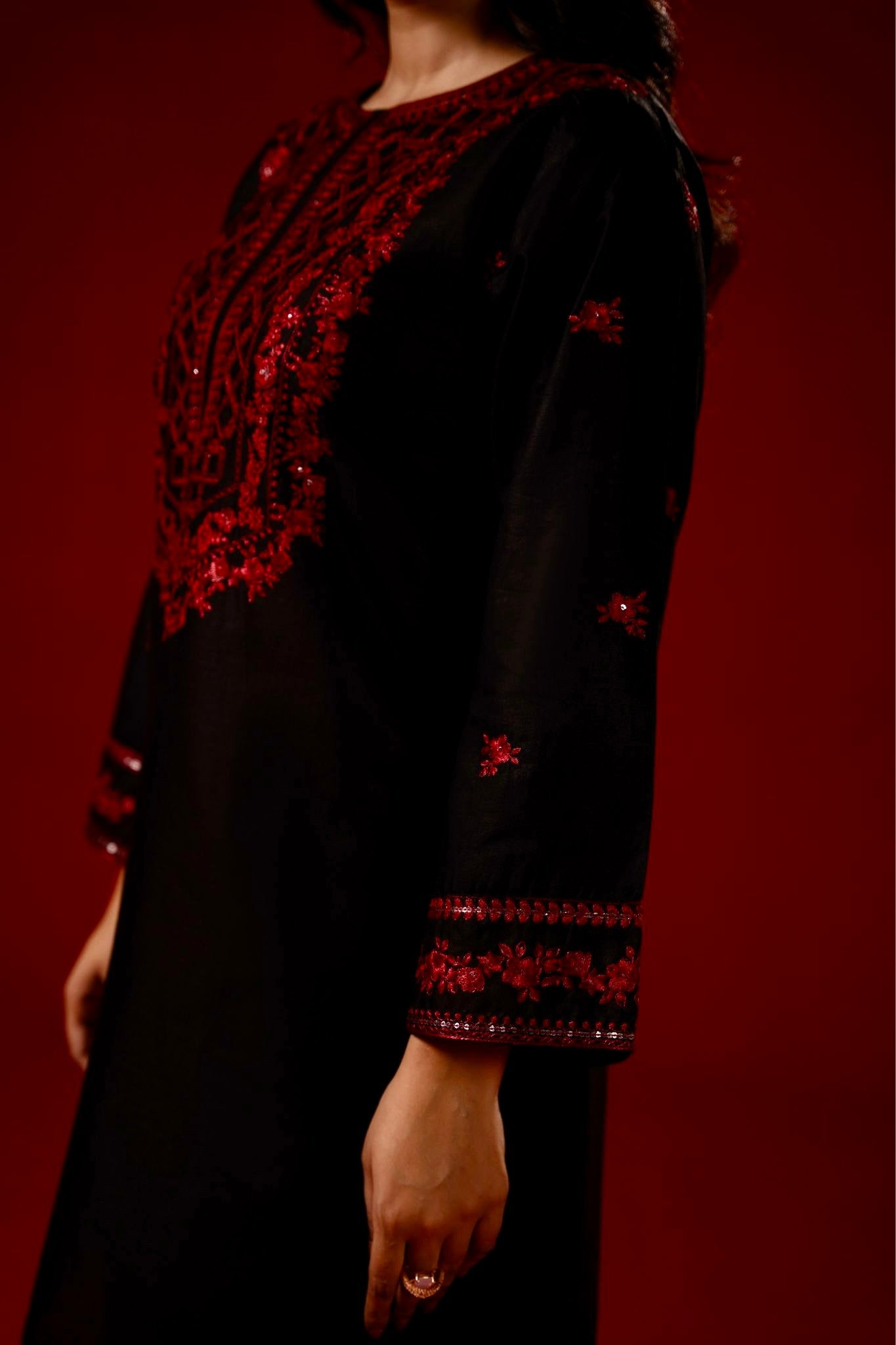 Rose Black | By Ainoor