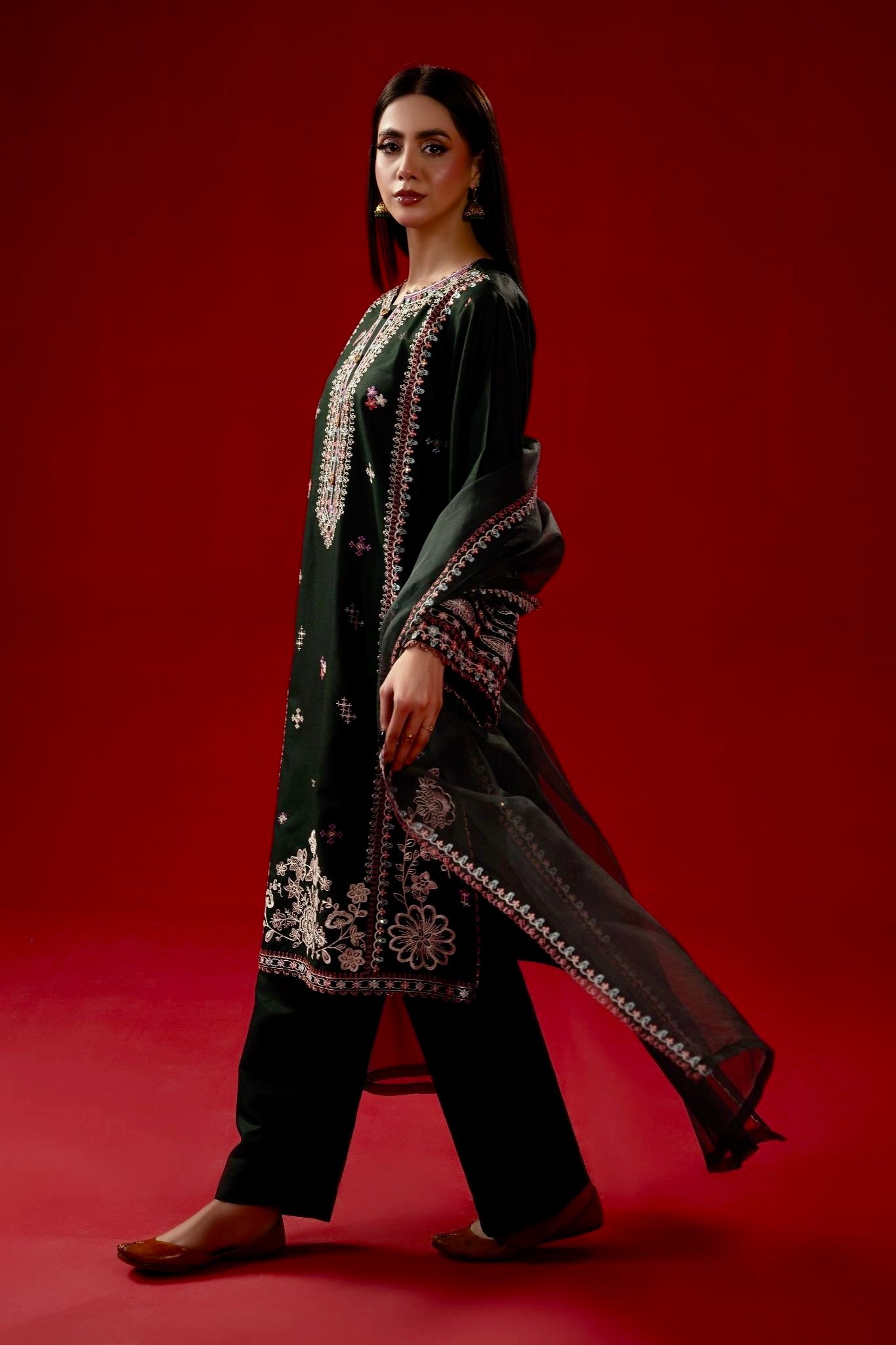Zareen Festive | By Ainoor