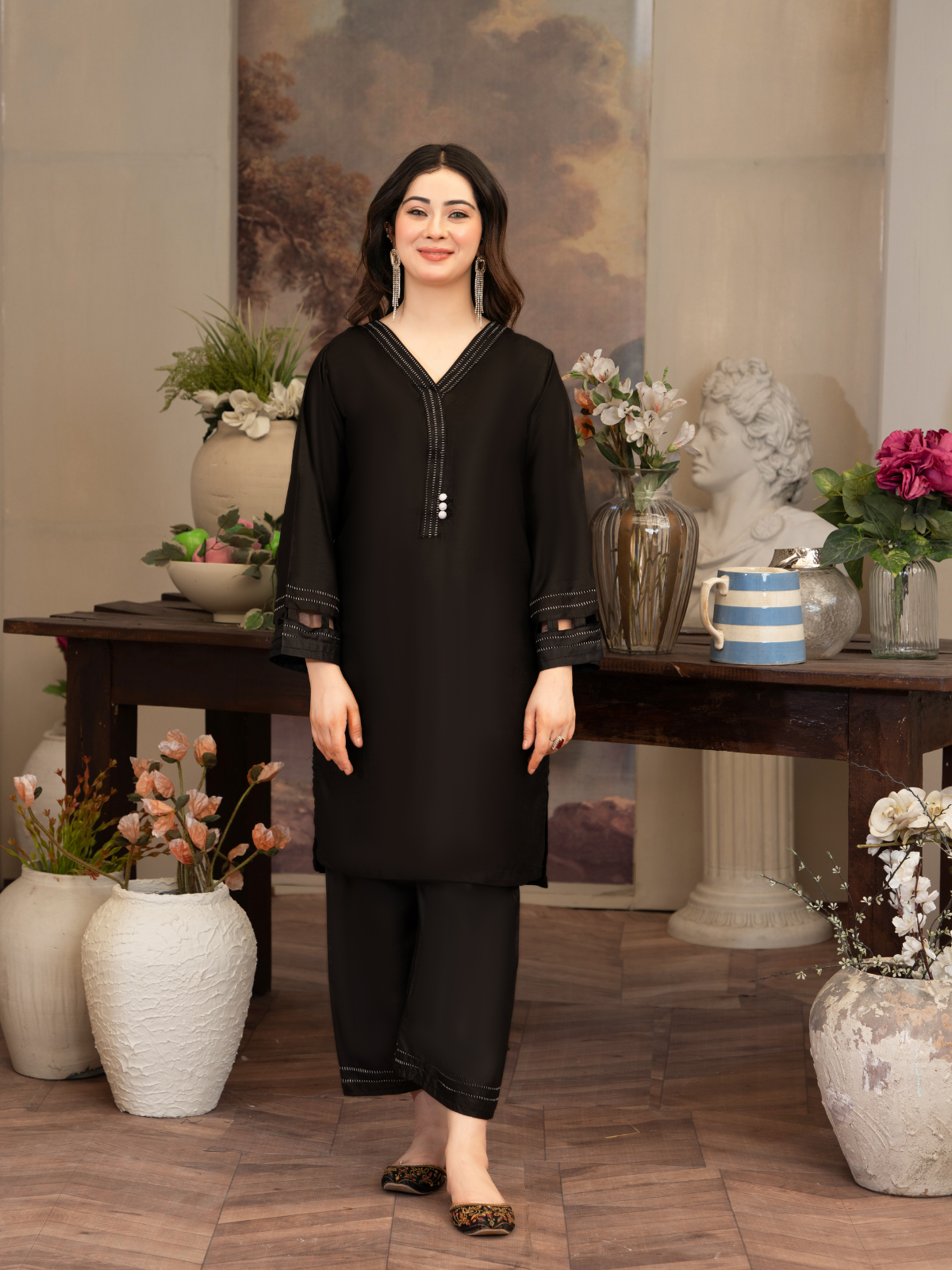 NOIR-GRACE – Soft Linen Edition | By Ainoor