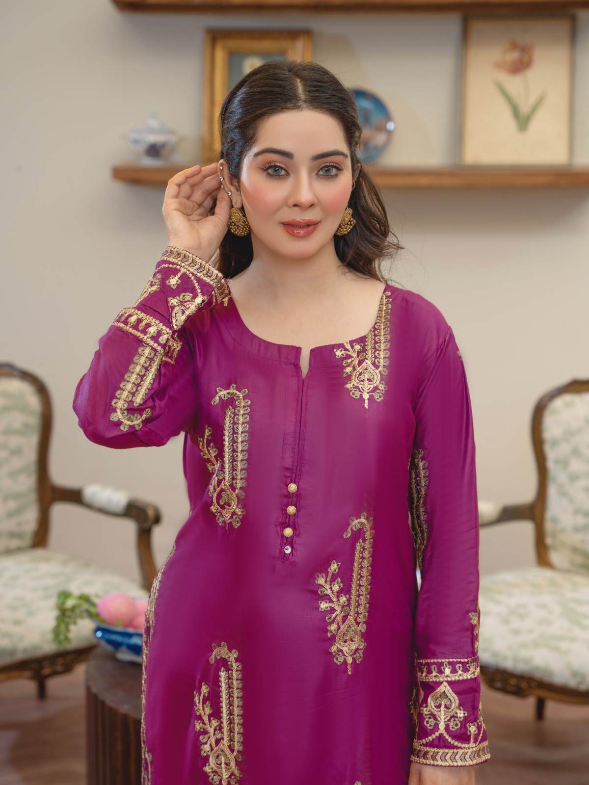 Nazm-e-Gulnaar – Linen Edition | By Ainoor