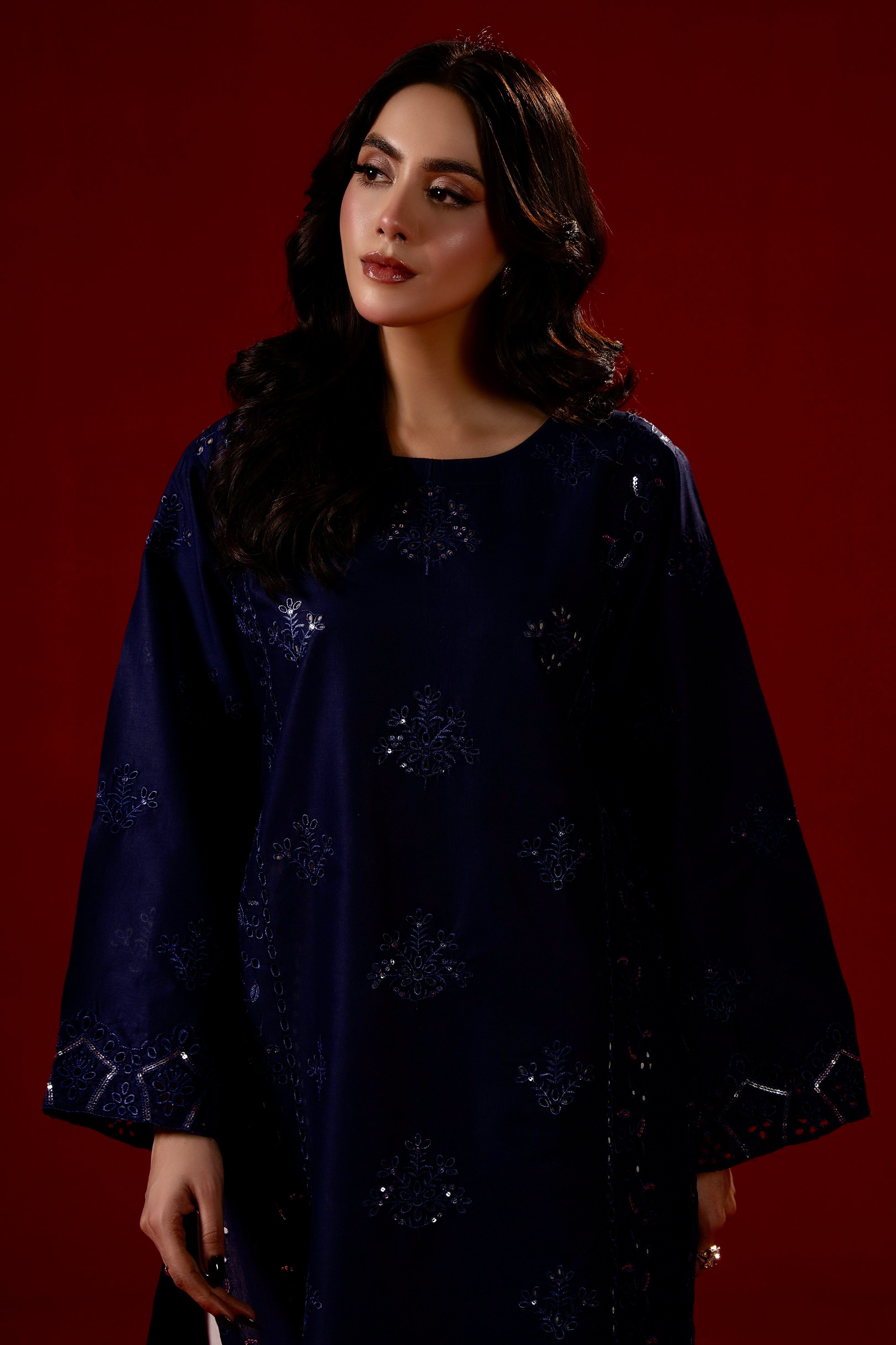 Navy Blend | By Ainoor