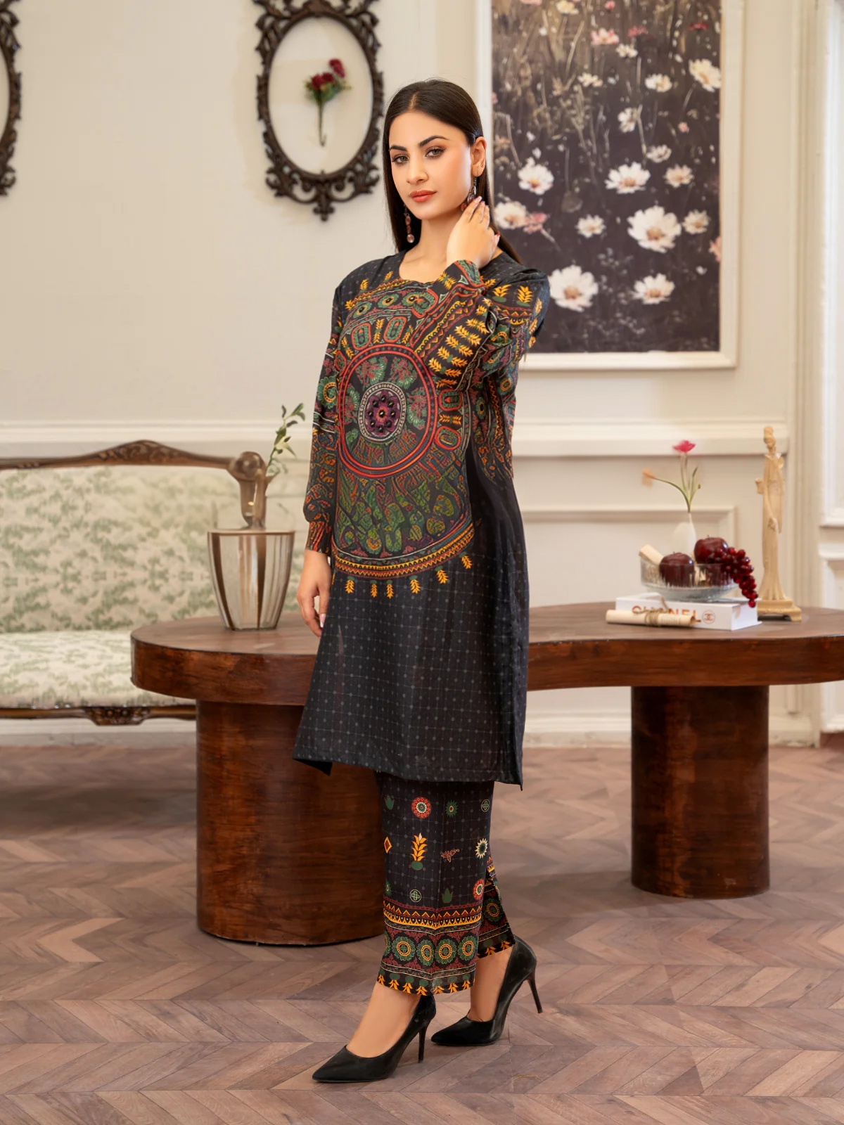 Sindhi Mandala – Black Edition | By Ainoor
