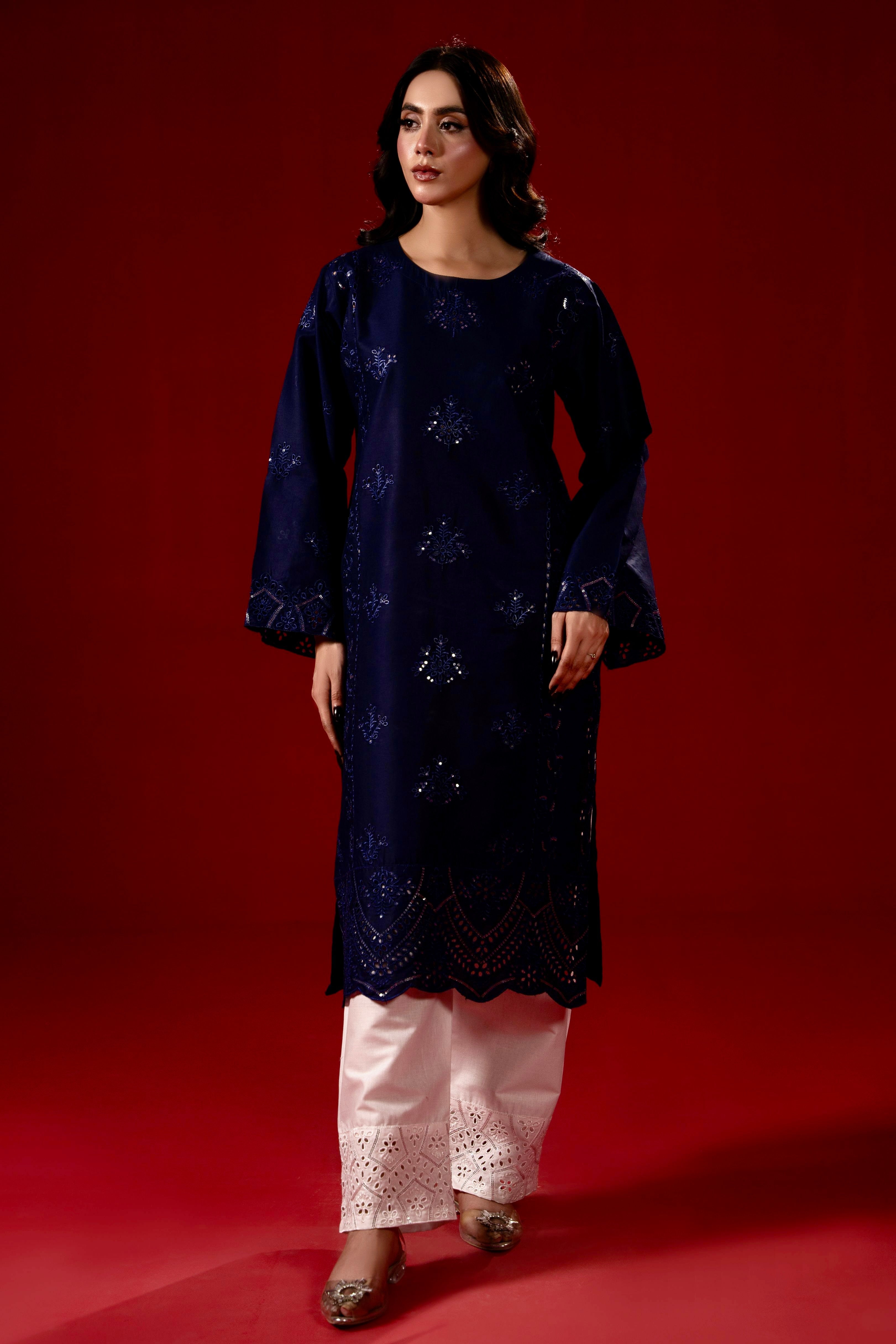 Navy Blend | By Ainoor
