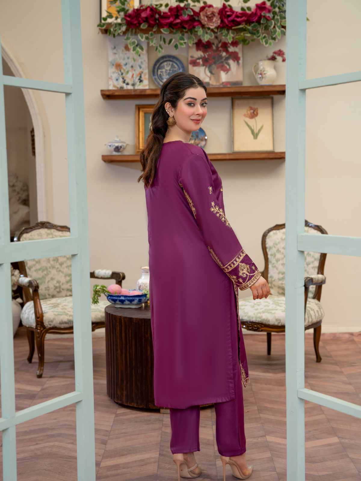 Nazm-e-Gulnaar – Linen Edition | By Ainoor