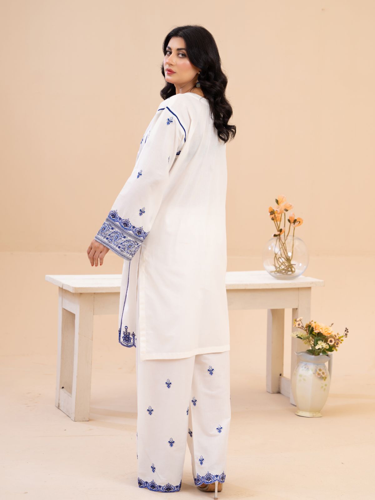 Blue white | By Ainoor