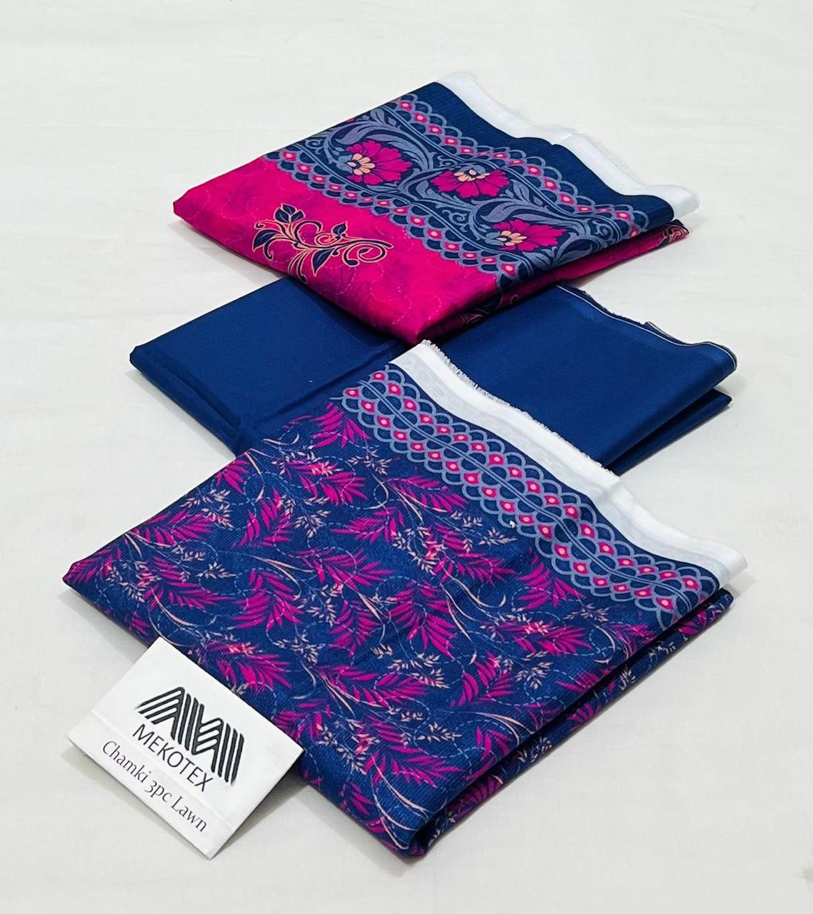 Mekotex Chamak Printed Lawn 3 Piece Suit – Floral Design