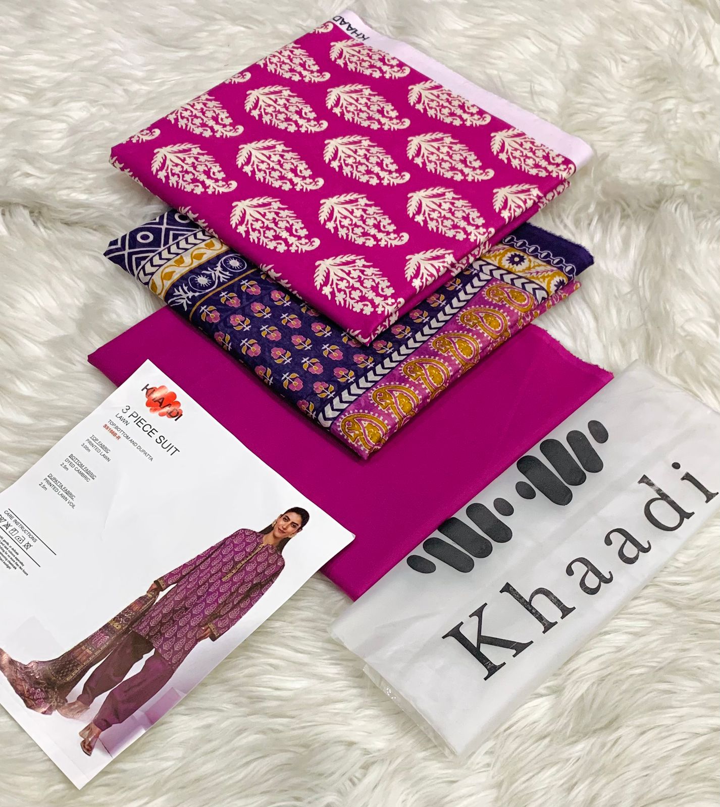 Khaadi Printed Lawn 3 Piece Suit – Floral Shirt with Printed Dupatta