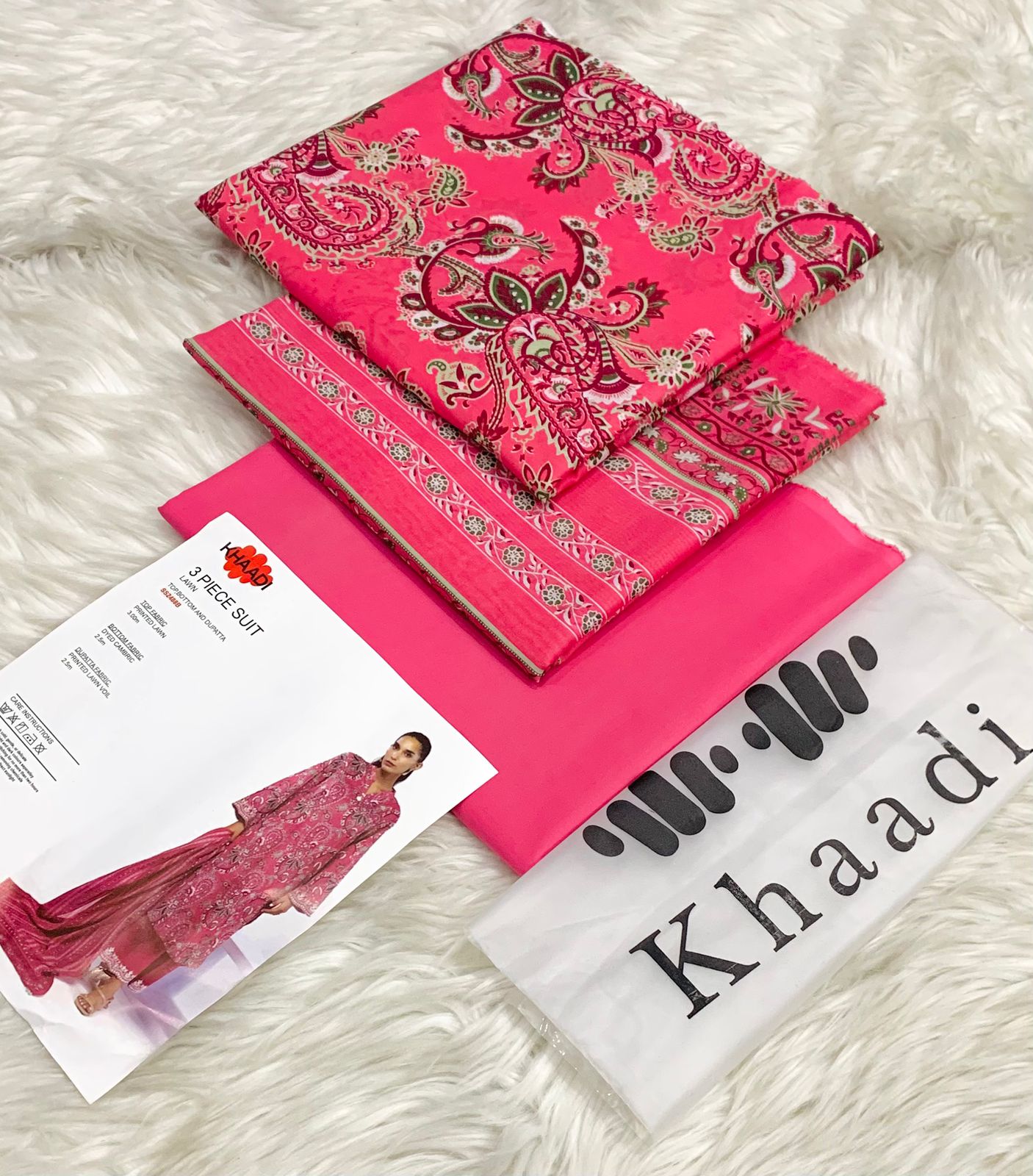 Khaadi Printed Lawn 3 Piece Suit – Floral Shirt with Printed Dupatta