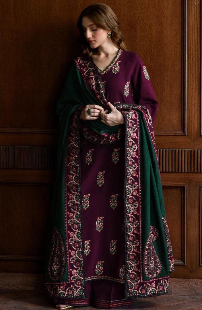 Batik Luxury Embroidered Lawn 3-Piece Suit